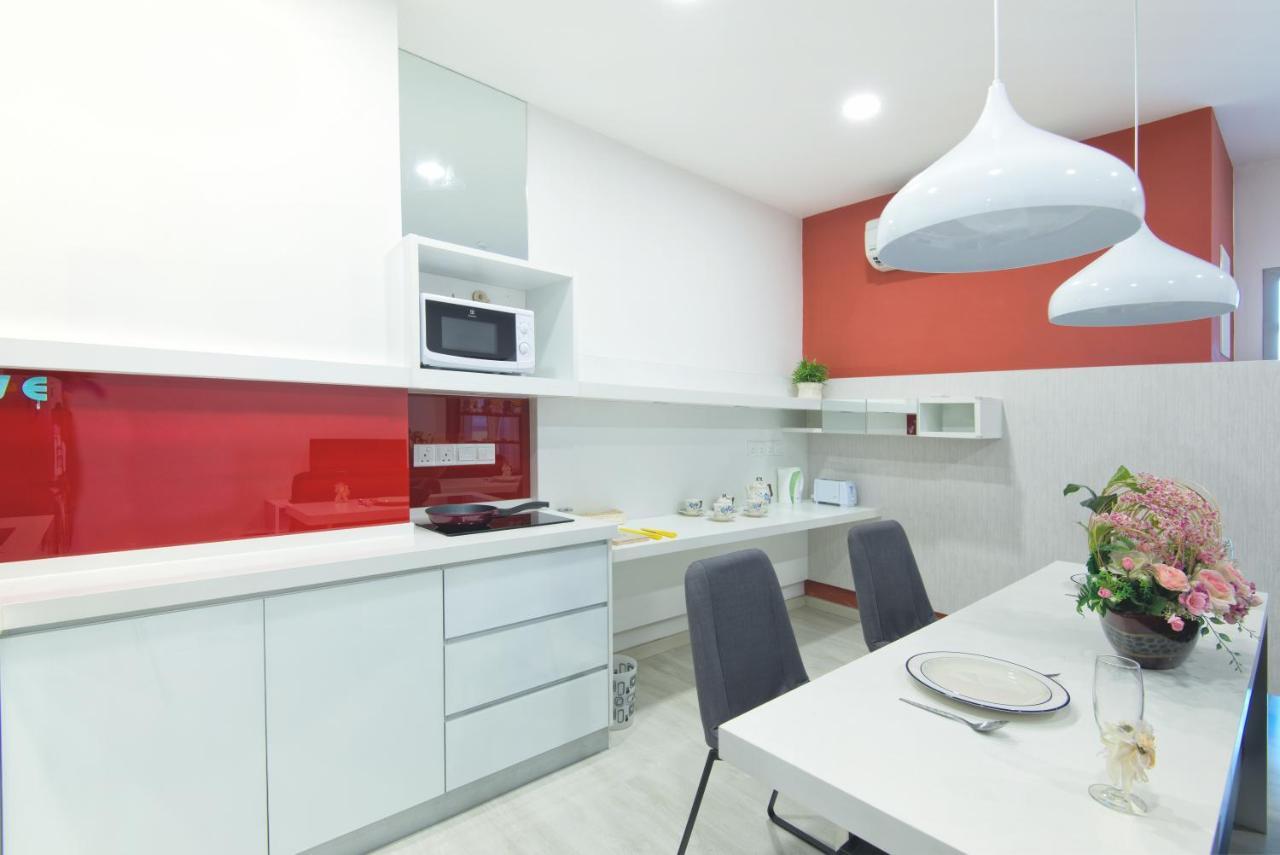 ג'ורג' טאון Straits Garden Suites By The Homestay Helper מראה חיצוני תמונה